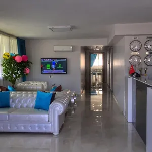 3* Hotel Suya